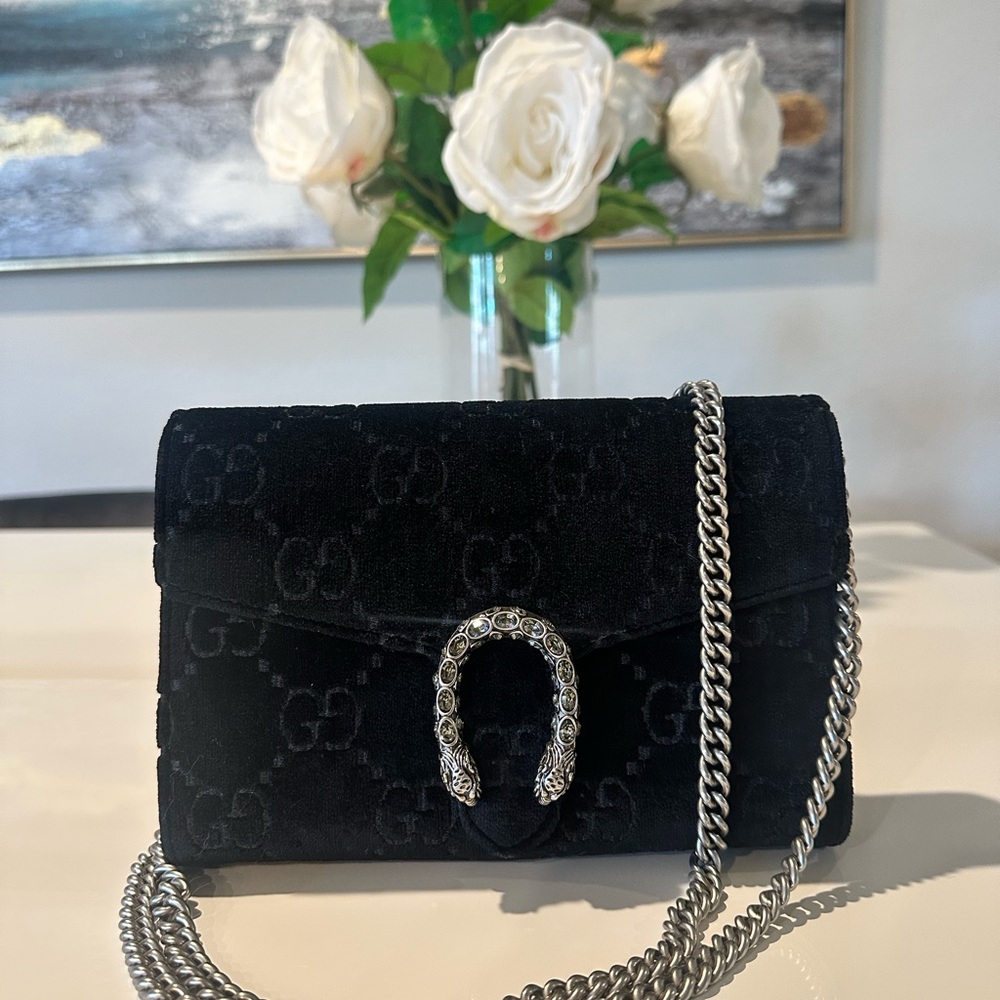 Gucci Black Velvet Dionysus Wallet on a Chain - Picture 3 of 4
